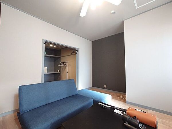 apartment 北海道帯広市東五条南２２丁目1-5
地図を見る