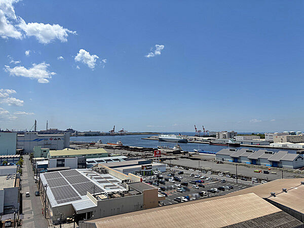 空と雲と海が見える大パノラマを堪能してください！