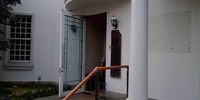 玄関
