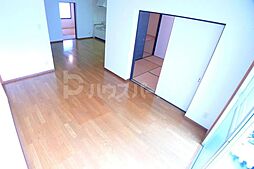 ヒルズ北小金B棟 1階4LDKのリビング/ダイニング