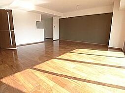 エルピス 4階3LDKのリビング/ダイニング