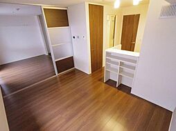 モアニおおたか 3階1LDKのリビング/ダイニング