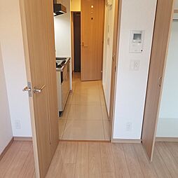 ルーブル川崎中丸子 613 6階1Kのリビング/ダイニング