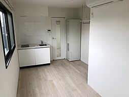 ザ・レジデンス武蔵小杉 104 1階ワンルームのリビング/ダイニング