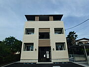 雀宮駅より徒歩8分 築10年4ヶ月 3階建の賃貸物件