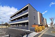 自治医大駅より徒歩11分 1階 新築の賃貸物件