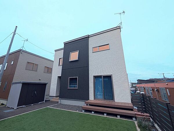 townhouse 北海道札幌市西区福井３丁目1-66
地図を見る