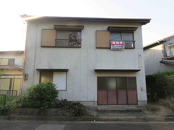 「建替用地に最適」土地約50坪付、整形地・平坦地