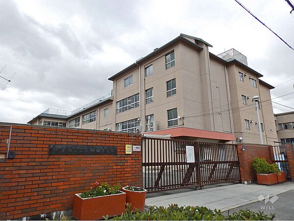 三宅柳田小学校[公立]の外観