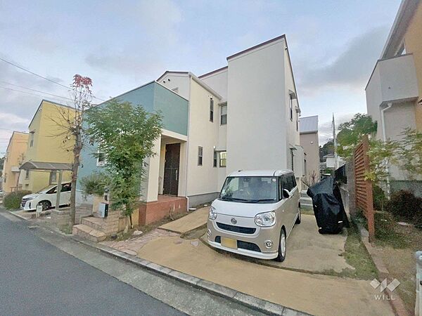 物件の外観（北西側から）［2025年12月26日撮影］2024年12月に外壁・屋根の塗装済み！室内リフォームのご相談も承ります！お気軽にお問い合わせください！