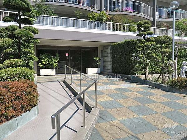 エントランスを拡大表示