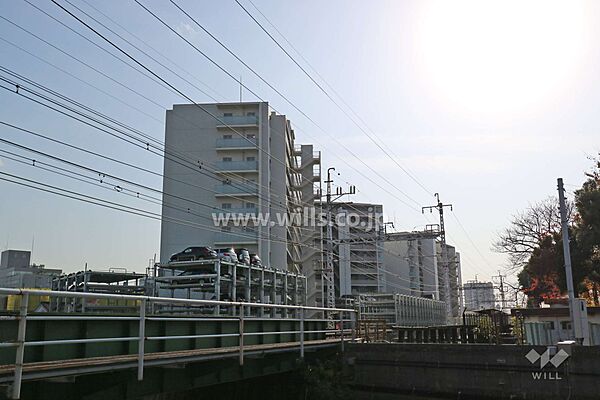 MIRAIMO-SQUAREの外観(東側から)複数沿線利用可能の好立地！阪急京都線「正雀駅」徒歩5分、東海道本線「岸辺駅」徒歩13分！大阪モノレール本線「摂津駅」徒歩20分。