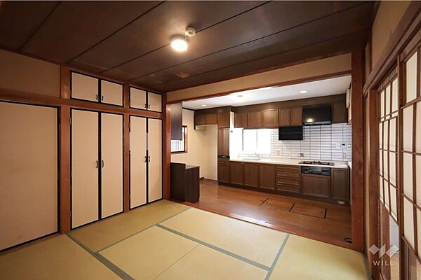 LDK11.5帖［2026年5月14日撮影］収納力豊富なLDK！生活感を隠せます！水回りは同フロアに集約されています！