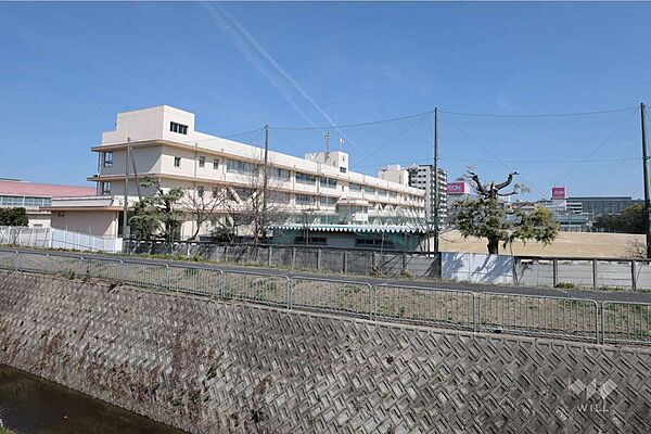 穂積小学校[公立]の外観
