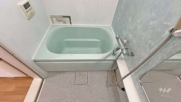 浴室［2026年6月19日撮影］水回りを含む全居室に窓がついており、自然換気ができます！