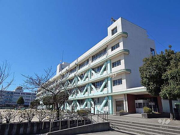 耳原小学校[公立]の外観