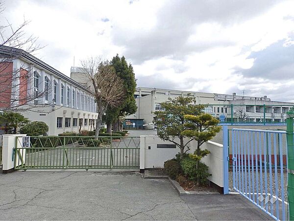 別府小学校[公立]の外観