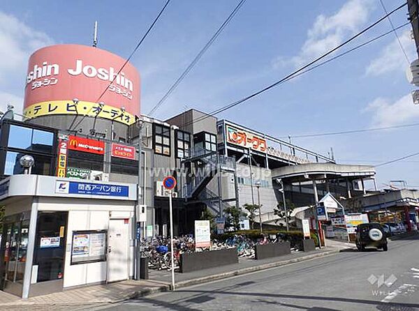 オークワ(南摂津駅前店)の外観