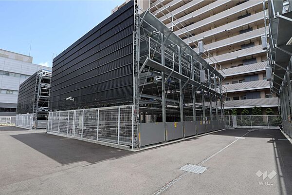 敷地内駐車場(屋外機械式)機械式駐車場はいたずらや盗難のリスクが減ります！最新の空き状況につきましてはお問い合わせください。