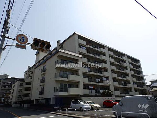 ダイヤシャトー千里の外観(北西側から)複数沿線利用可能の好立地！東海道本線「千里丘駅」、阪急京都線「摂津市駅」徒歩9分！大阪モノレール本線「沢良宜駅」徒歩12分！