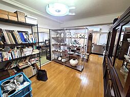 桜町センタービル 2LDKの室内