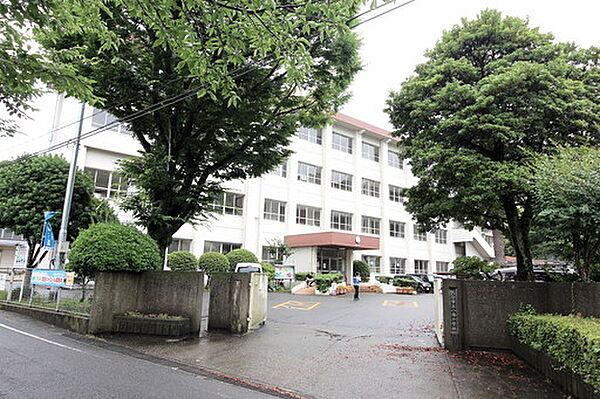 大分市立八幡小学校