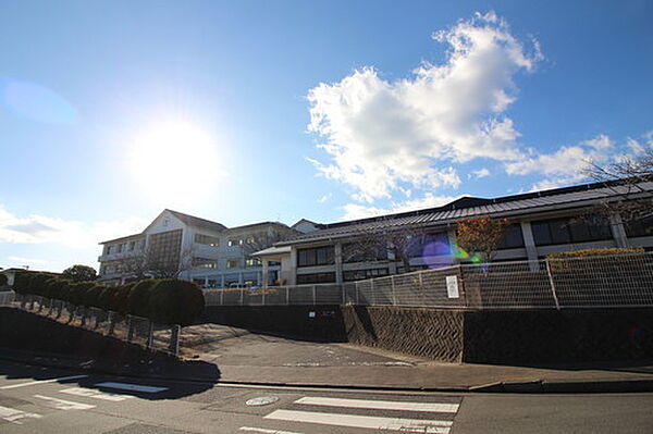 大分市立西中学校