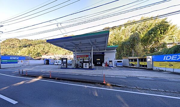 コスモ石油東俣ＳＳまで774m