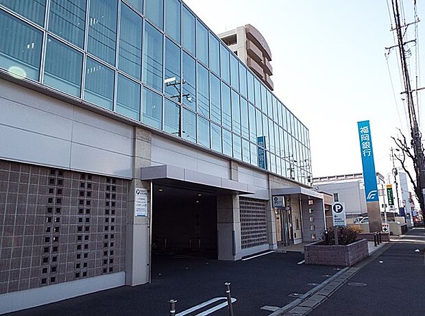 福岡銀行三ケ森支店（1369m）