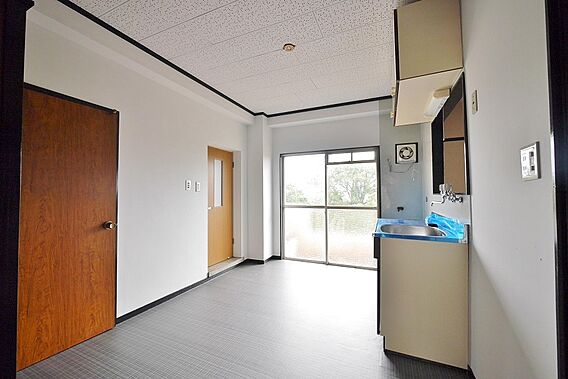 写真は入居前の...