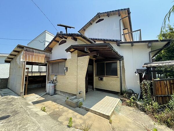 建築条件はありませんのでお好きなメーカーにて建築いただけます。