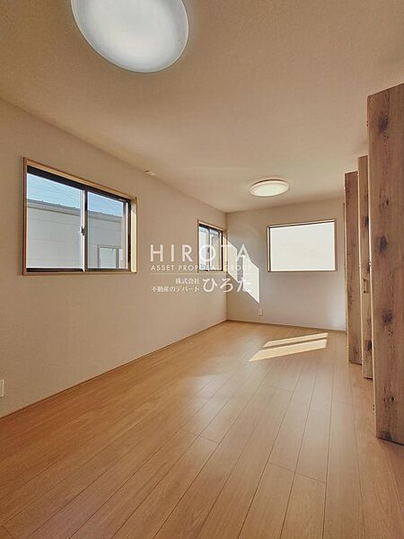 住む人のこだわりを活かす洋室です。お好きにアレンジしてください。