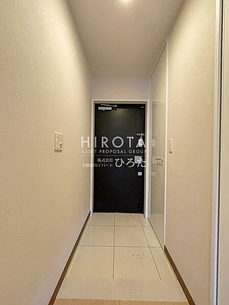 大きな収納のある玄関です