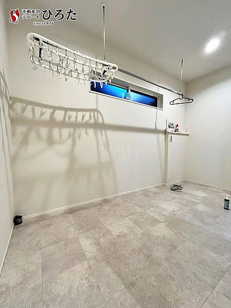 家事室　ランドリールームです