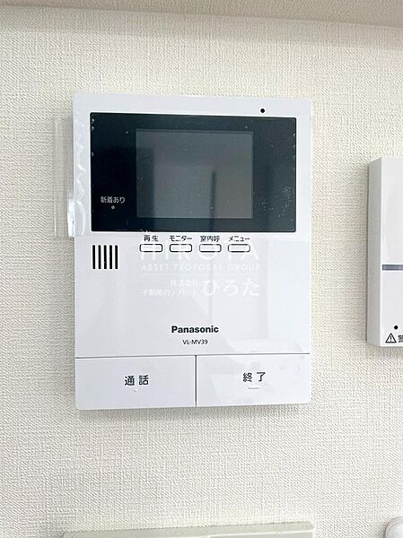 TVモニターホンは不審者や無用なセールスの侵入を防ぐことができます。