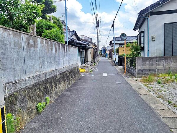 建築条件付きのお土地です。