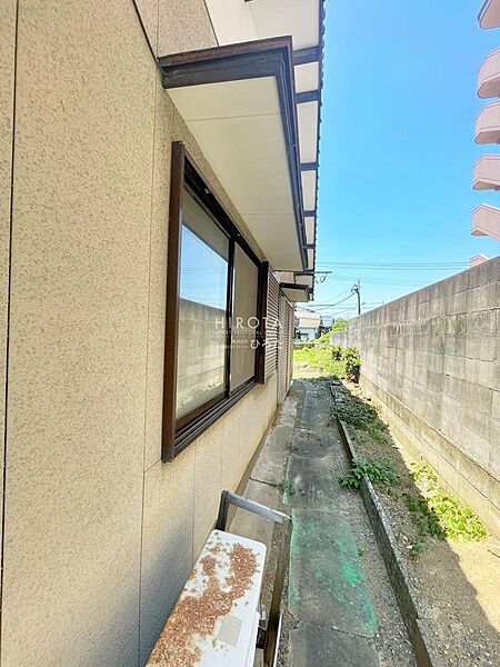 約130坪の広々とした土地です。