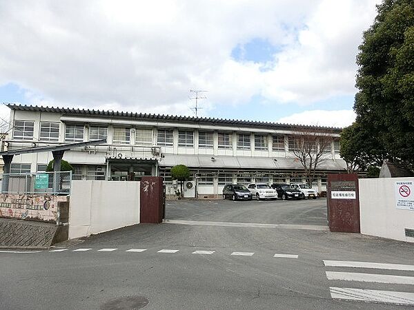 北九州市立上津役中学校（1174m）