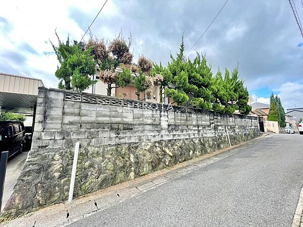 建築条件がないのでお好きなメーカーで建築いただけますよ　