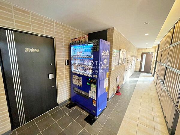 マンション内に自動販売機がございます　