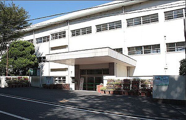 北九州市立槻田中学校（1282m）