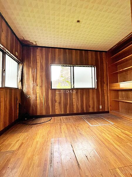 2面採光の明るいお部屋です。