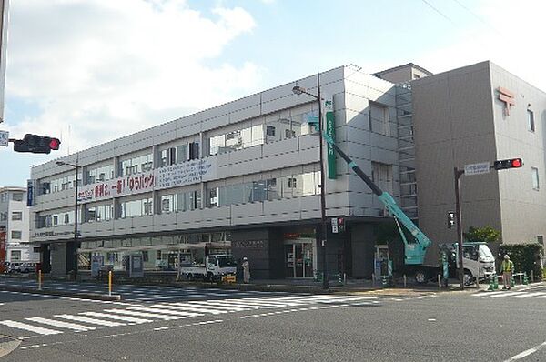 ゆうちょ銀行北九州店（127m）