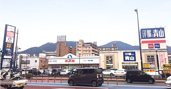 アクロスプラザ小倉（461m）
