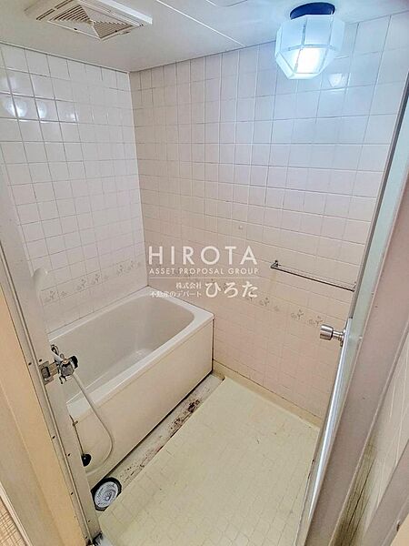 お風呂でゆっくり体を休めてください。