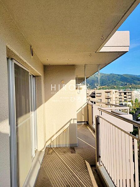 広々としたバルコニーは、日当たり、風通しも良好です。