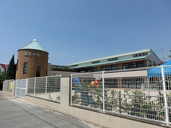 浅川幼稚園（1001m）