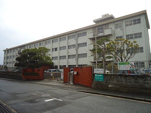 北九州市立光貞小学校（997m）