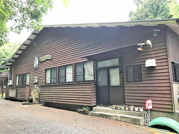 高倉保育園（857m）