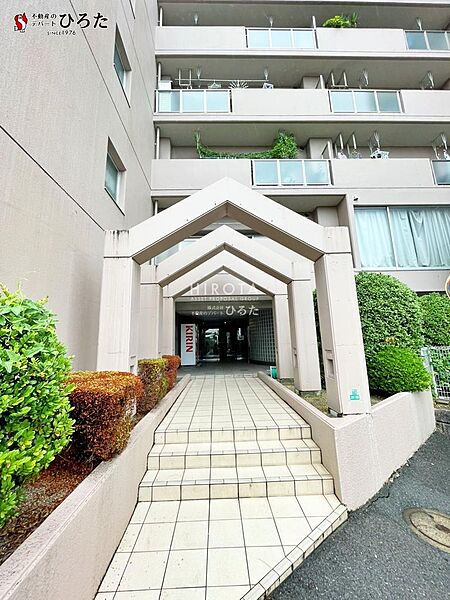 折尾西小学校まで徒歩6分　